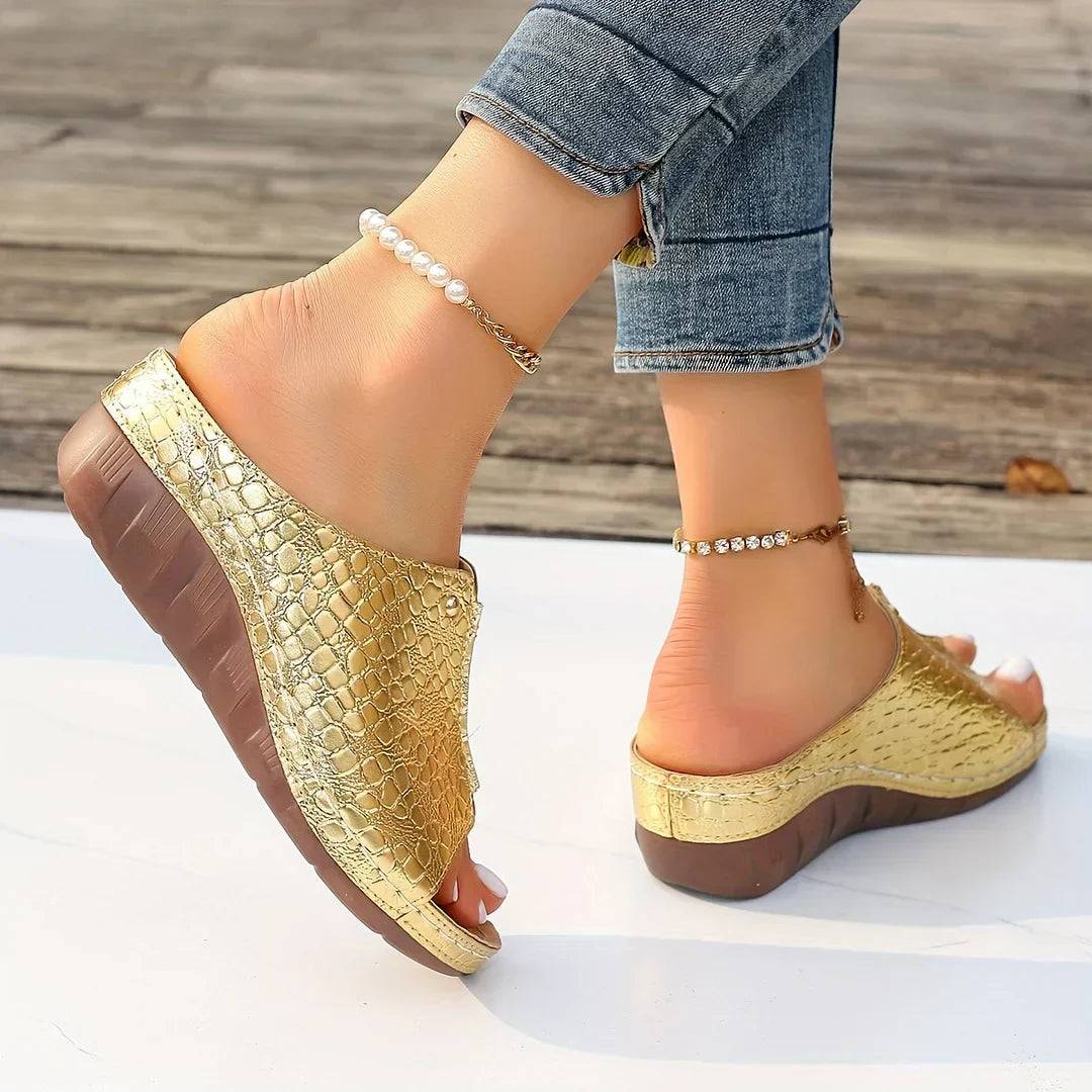 CM | SANDALIAS SLIDE CON SUELA BLANDA