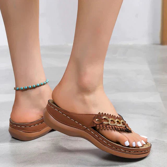 CM | Sandalias ortopédicas con cuña
