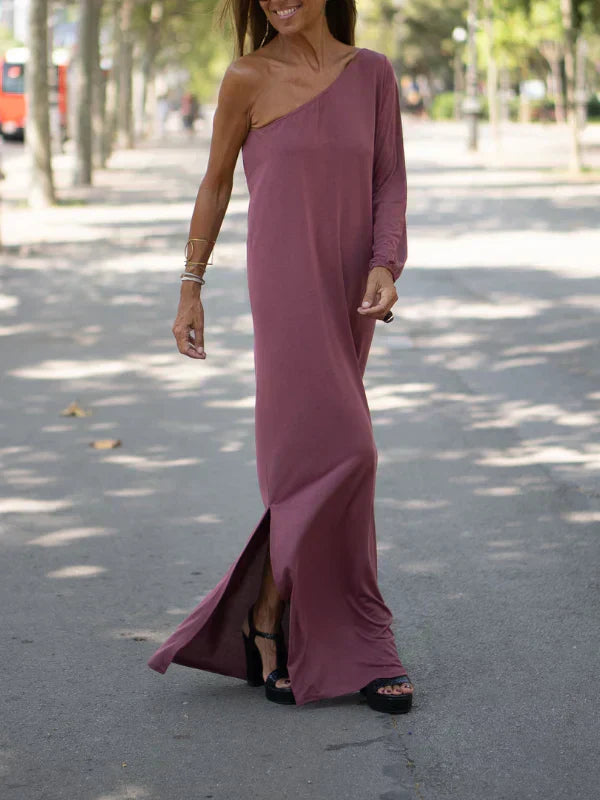 CM | Maxi vestido flexible con hombros descubiertos