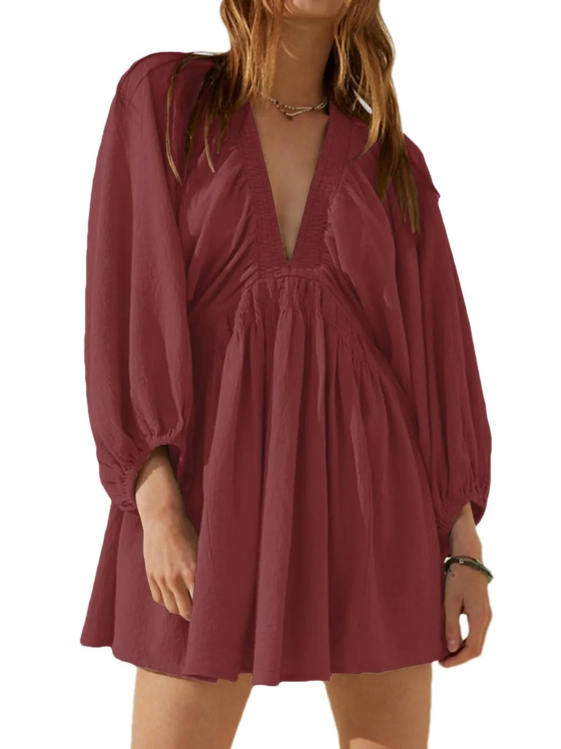 CM | Minivestido texturizado con escote en V