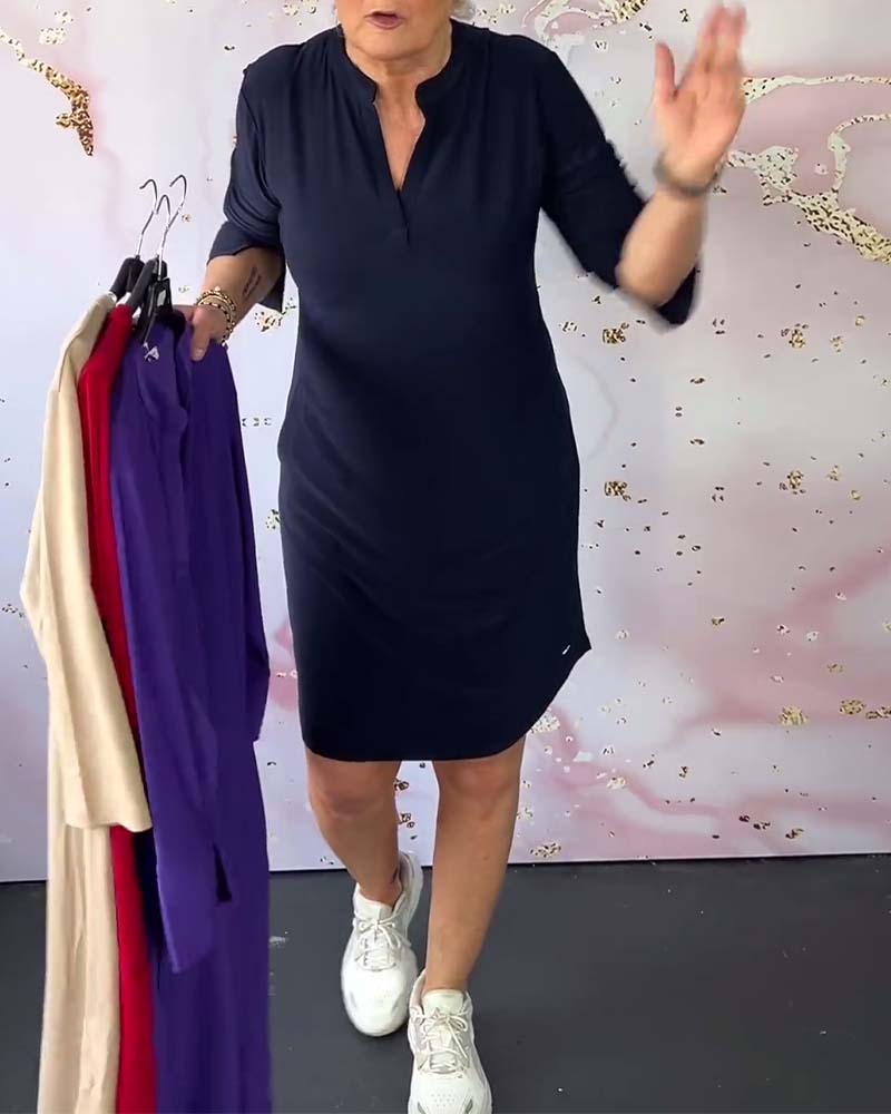 CM | Vestido monocolor con escote en V