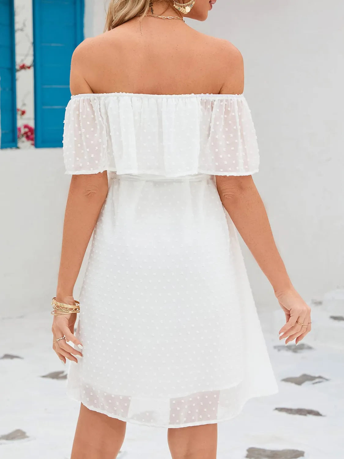 CM | Off Should Mini vestido de manga corta