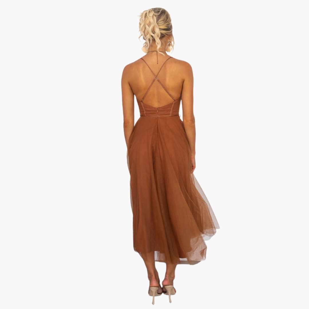 CM | maxi vestido de tul para mujer con tirantes finos y busto fruncido