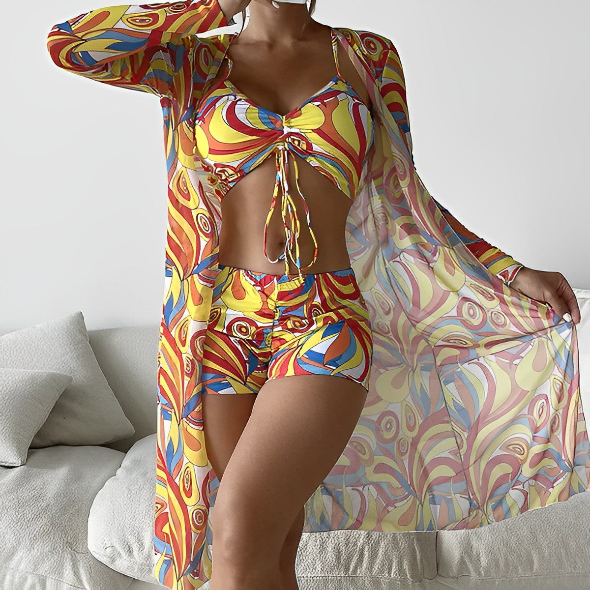 CM | Traje de baño con estampado de remolinos y superposiciones
