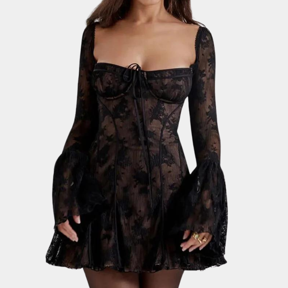 CM | Romántico mini vestido de verano con encaje