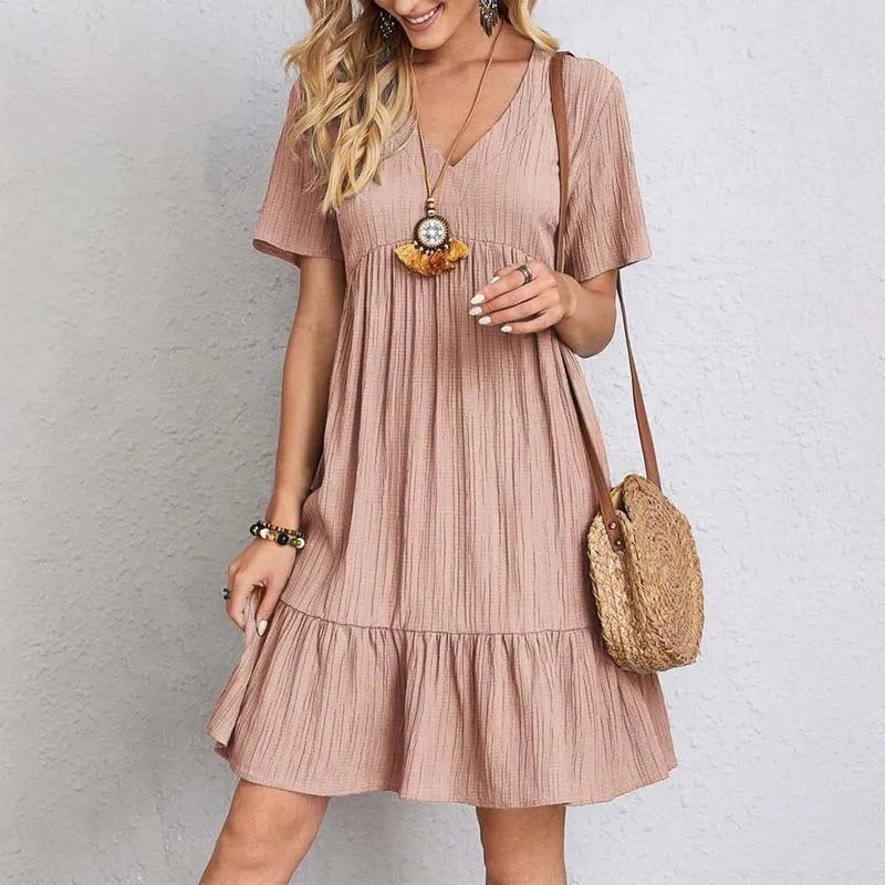 CM | Chic y acogedor: mini vestido con cuello en V de ALIRA