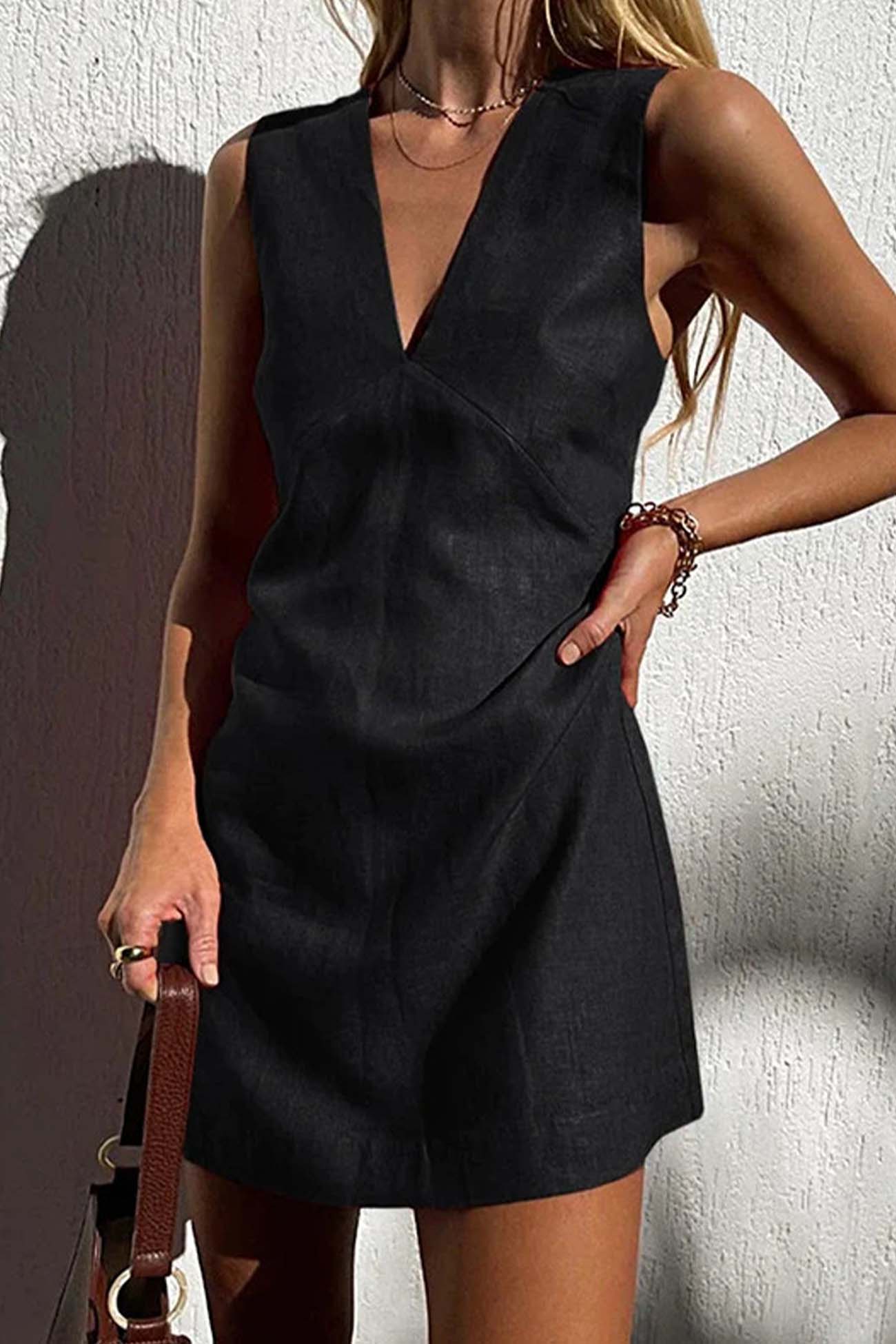 CM | Minivestido de mujer con cuello en V