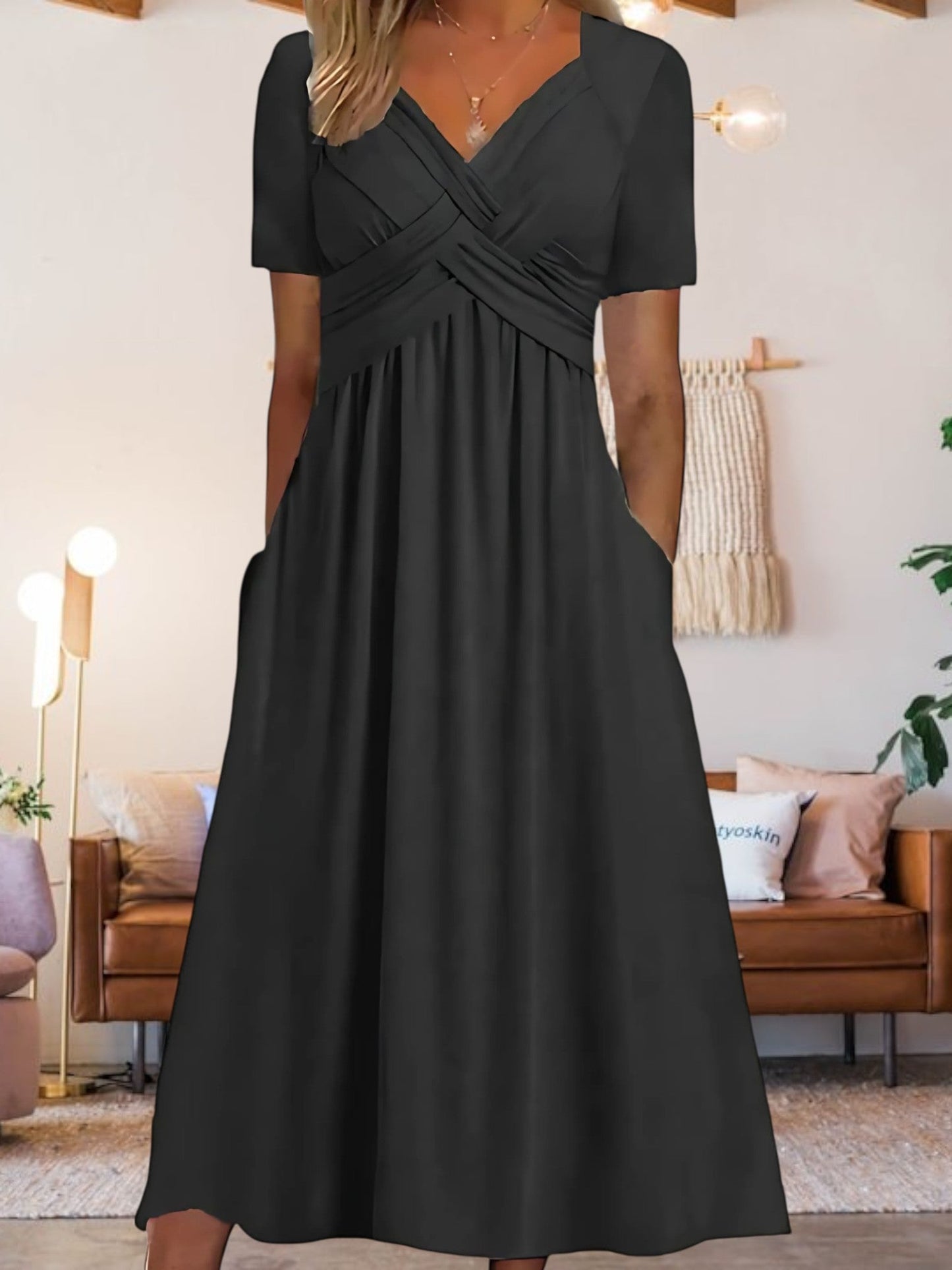 CM | Vestido midi de mujer con escote en V y manga corta