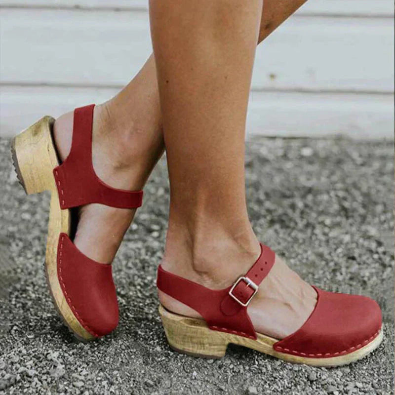 CM | Sandalias generales atemporales y con estilo
