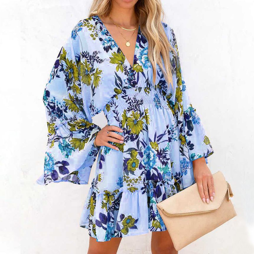 CM | Mini vestido línea A con escote en V y estampado floral AH445