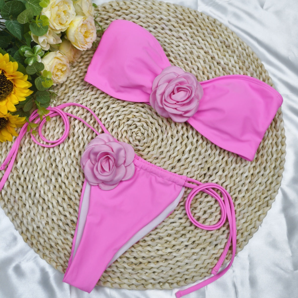 Fluido y fabuloso Bikini
