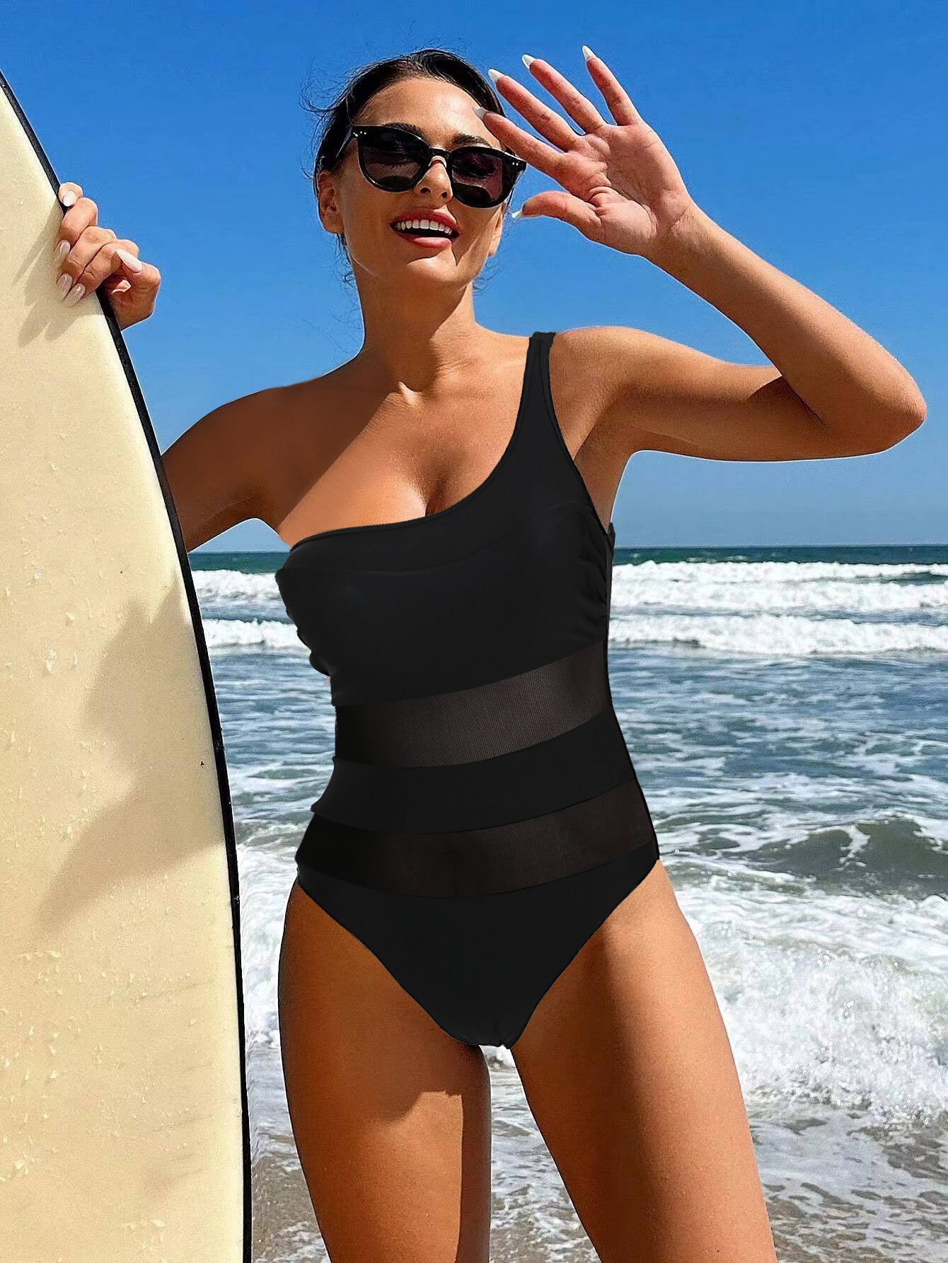 Fresco y femenino Bikini