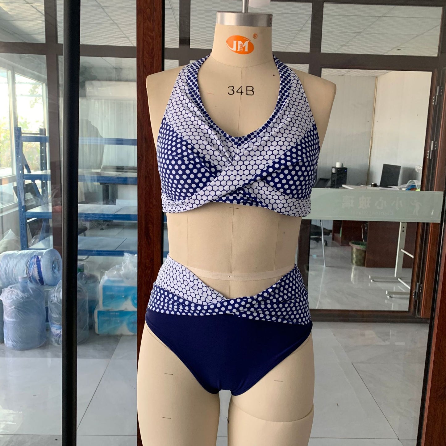 Elegante y contemporáneo Bikini