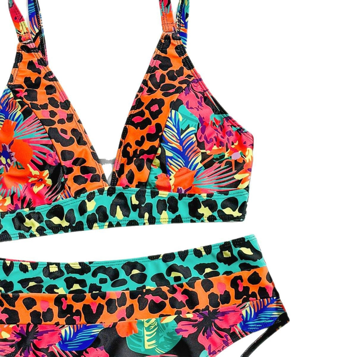 Moderno y atemporal Bikini