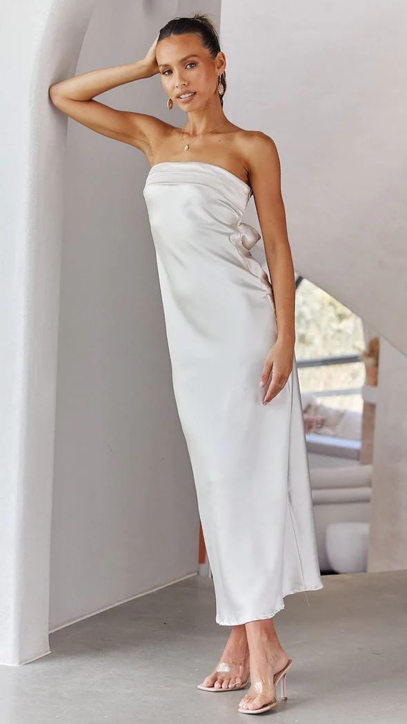 CM | maxi vestido de señora - satén sin tirantes - corte entallado - traje de noche formal