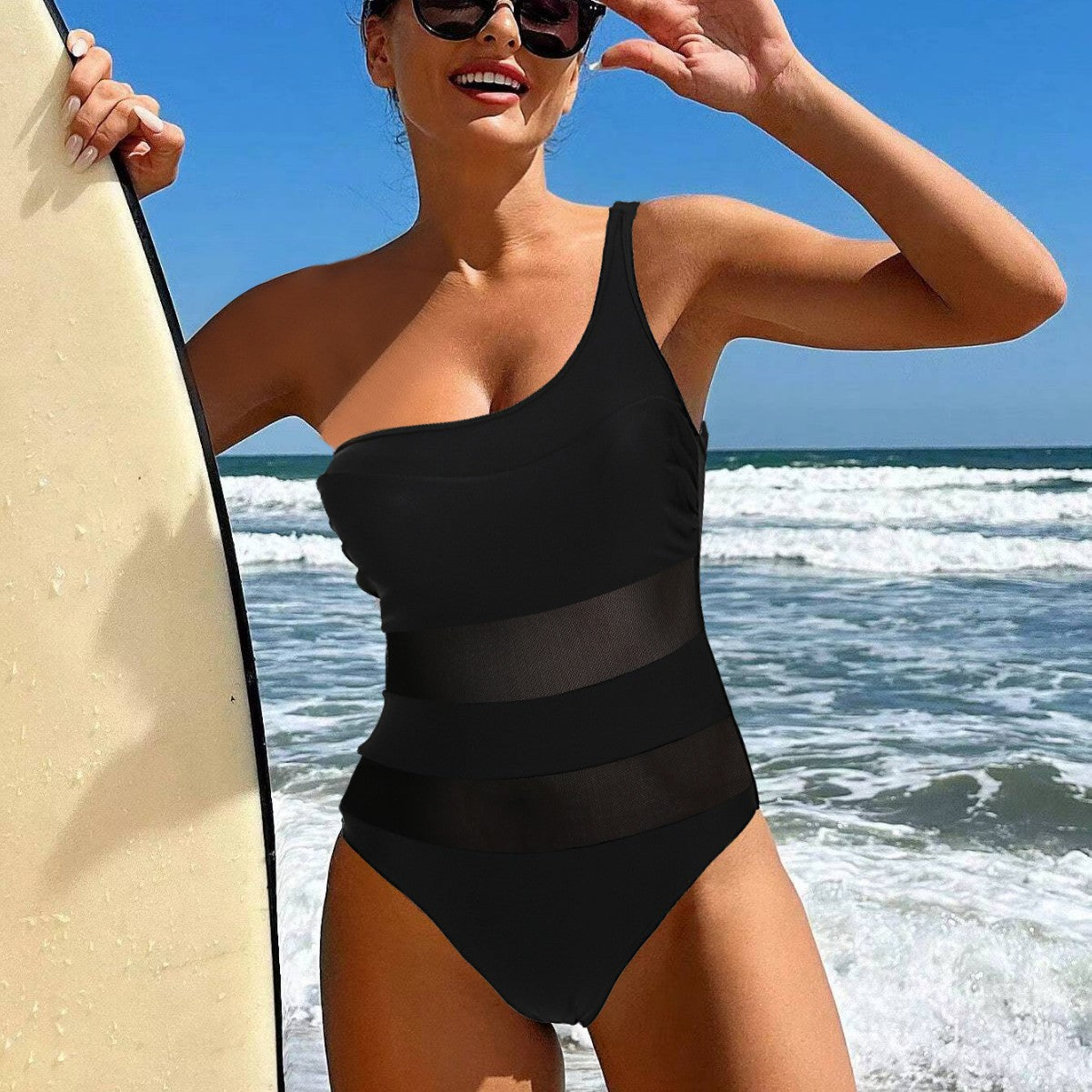 Fresco y femenino Bikini