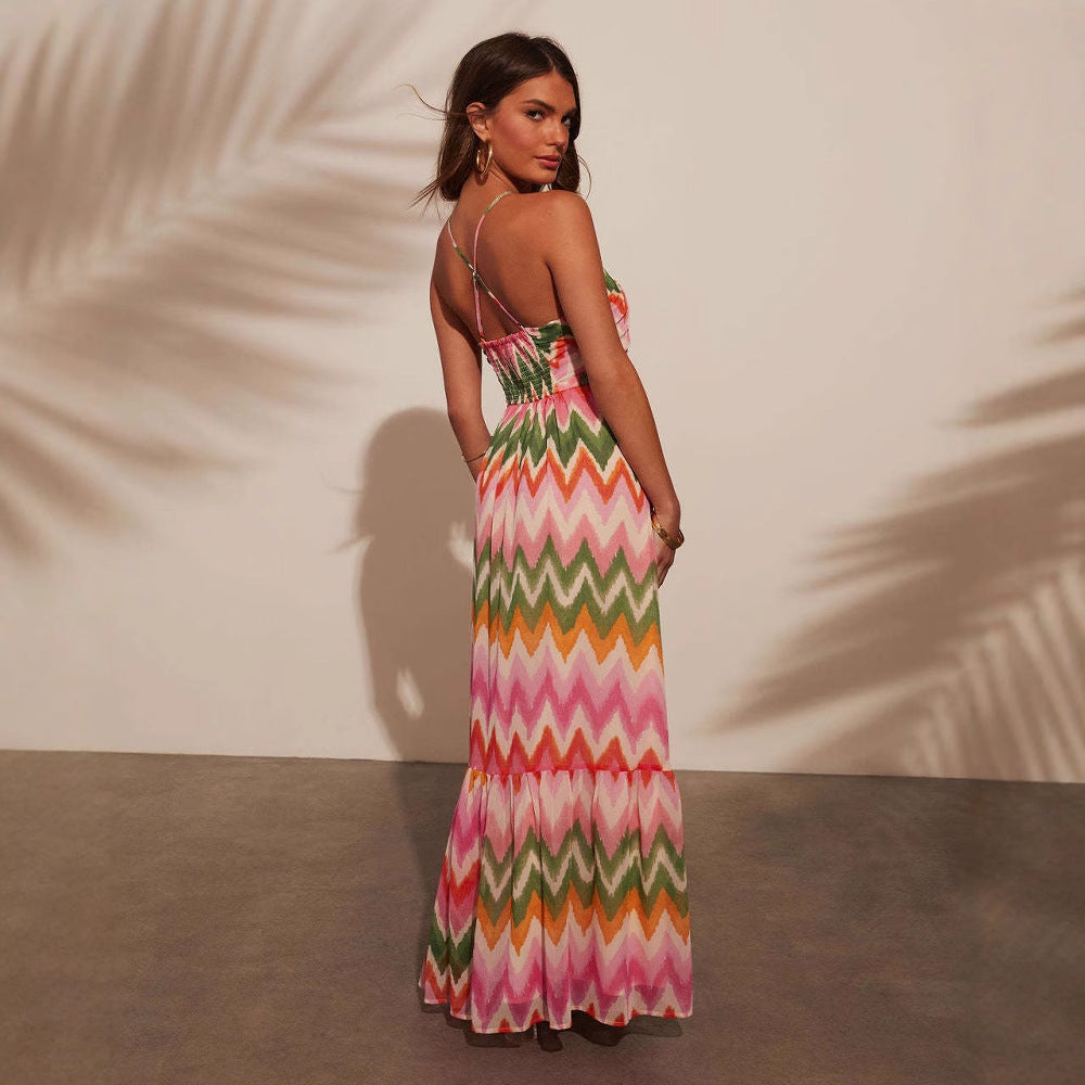 CM | maxi vestido de mujer - cuello halterneck - falda a capas - estampado zigzag - corte fluido