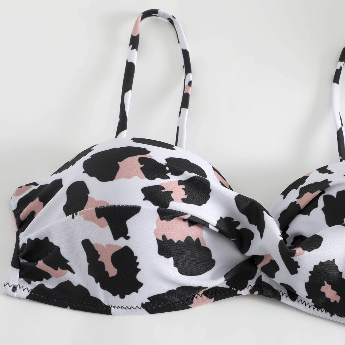 Lujoso y elegante Bikini