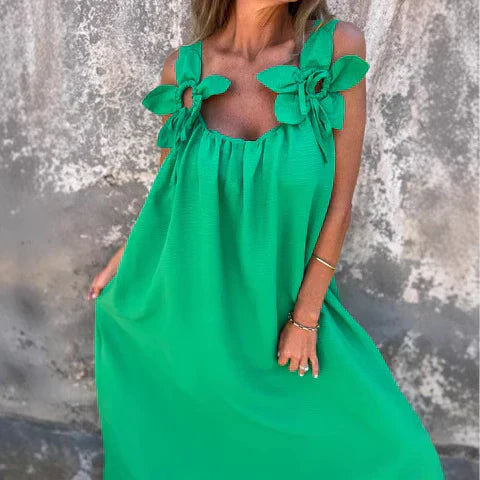 CM | Maxivestido de mujer - Corte relajado - Silueta fluida - Detalle floral en el hombro - Tejido suave