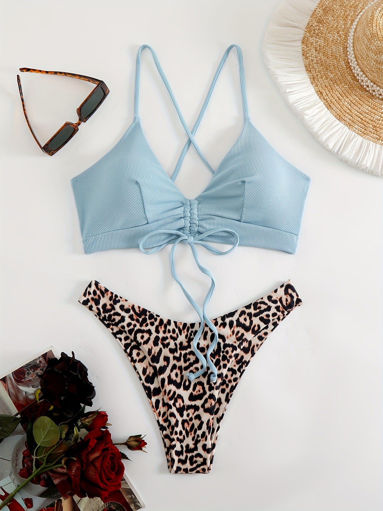 Fresco y femenino Bikini