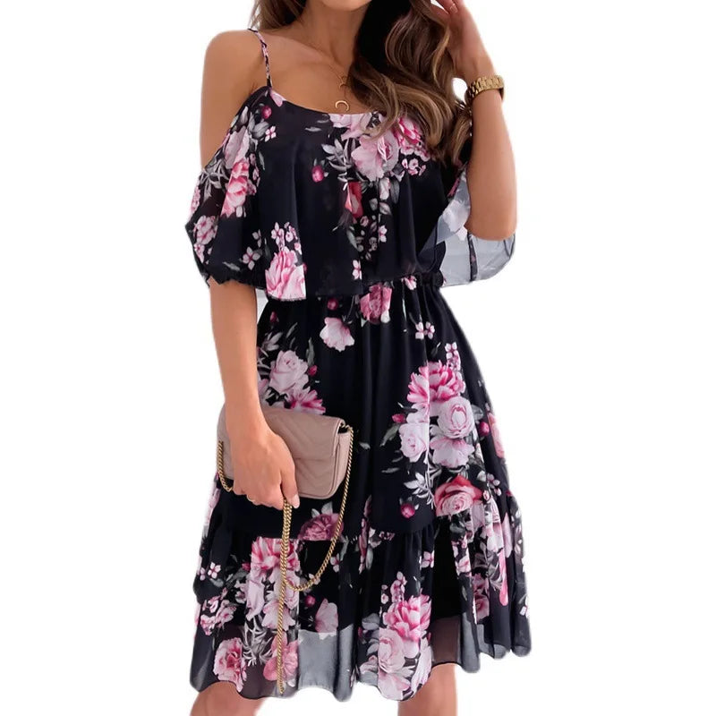 CM | Vestido corto floral con volantes y tirantes finos ideal para el verano