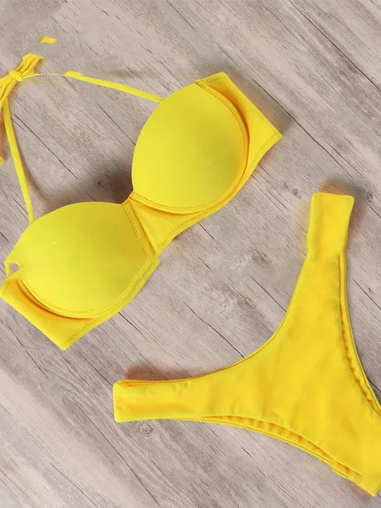 Con estilo sin esfuerzo Bikini