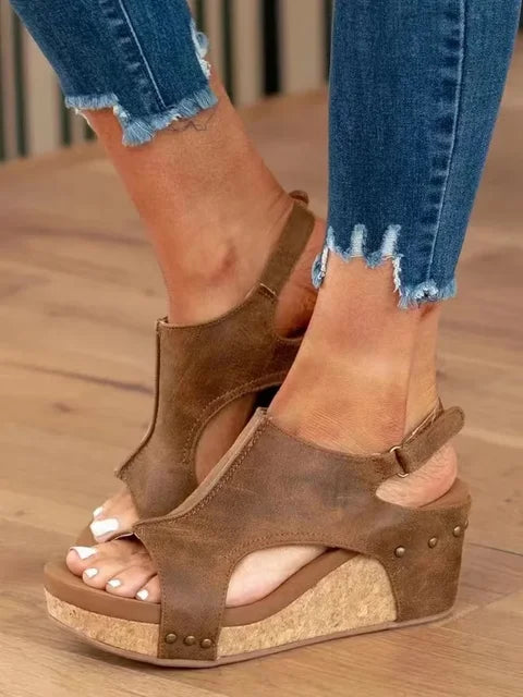 CM | Sandalias de cuña chic