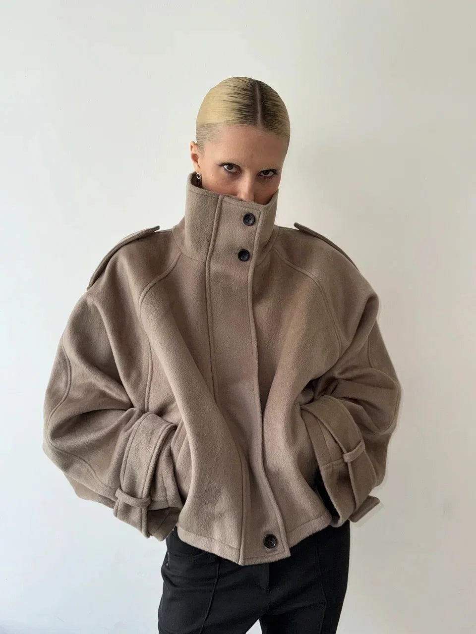 Moderno y minimalista Chaqueta