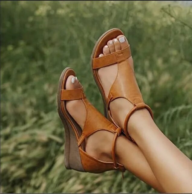 CM | Sandalias gladiadoras clásicas