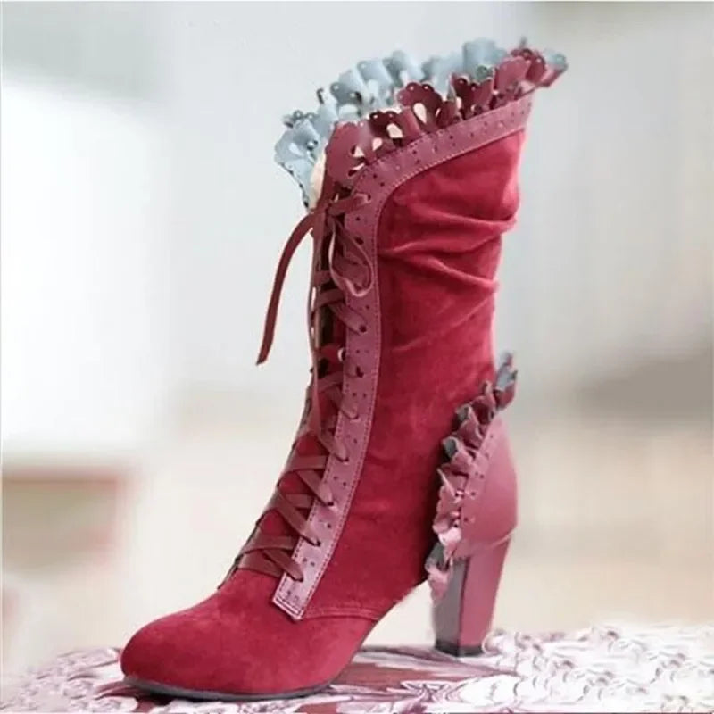 CM | Botas con cordones y tacón de inspiración victoriana