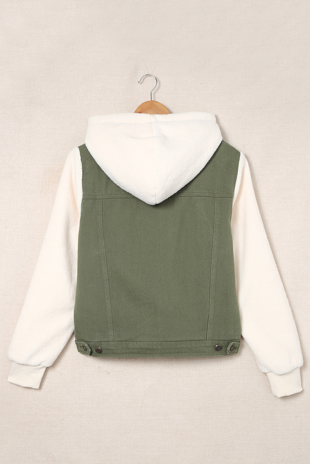 CM | Chaqueta de invierno sencilla y a la moda