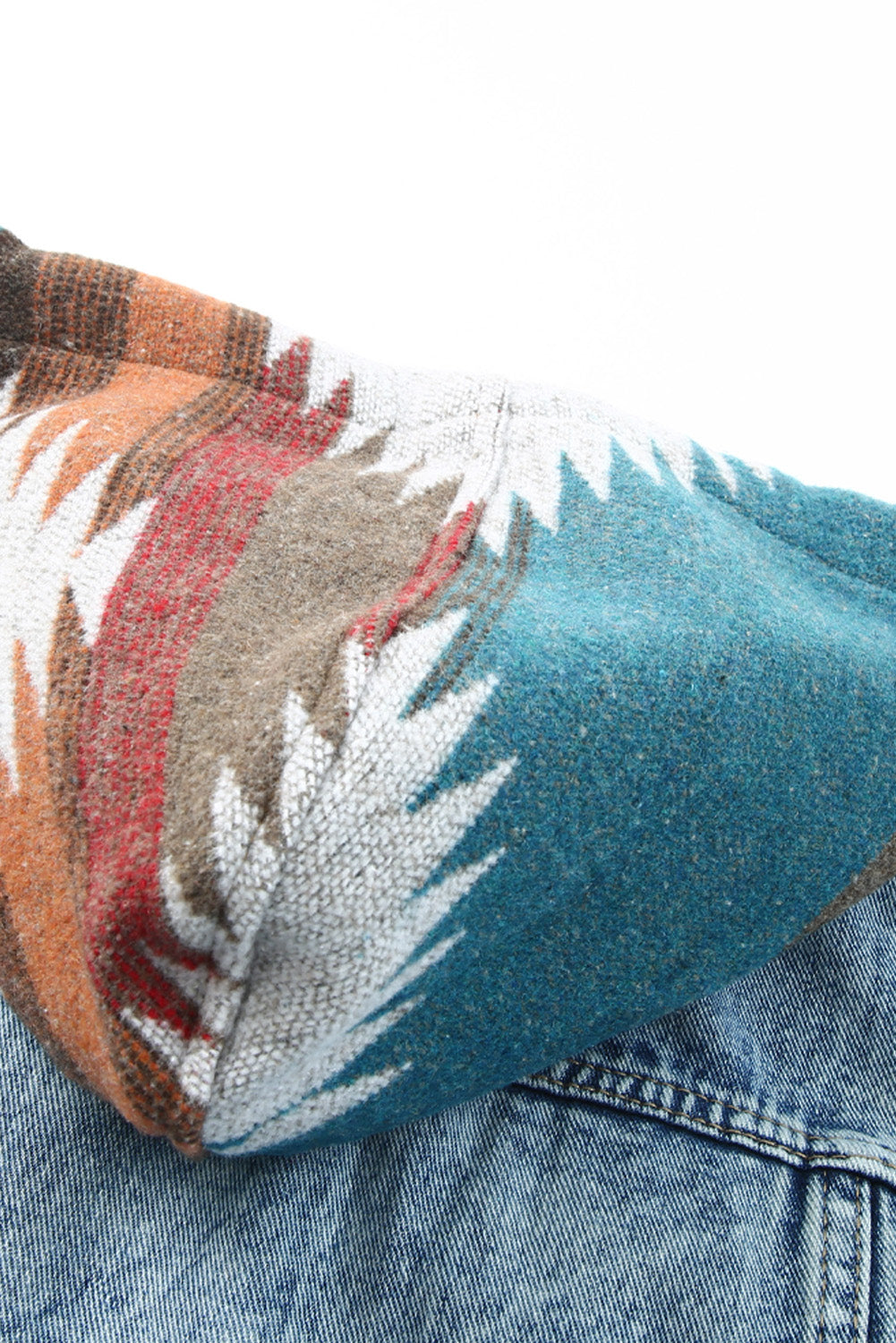 CM | Chaqueta de invierno relajada y atemporal