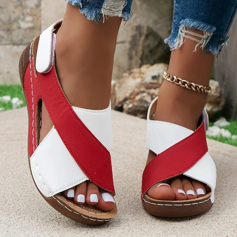 CM | Sandalias de cuña casuales con tiras cruzadas