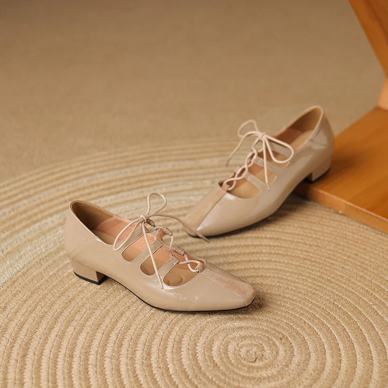 CM | Sandalias con cordones