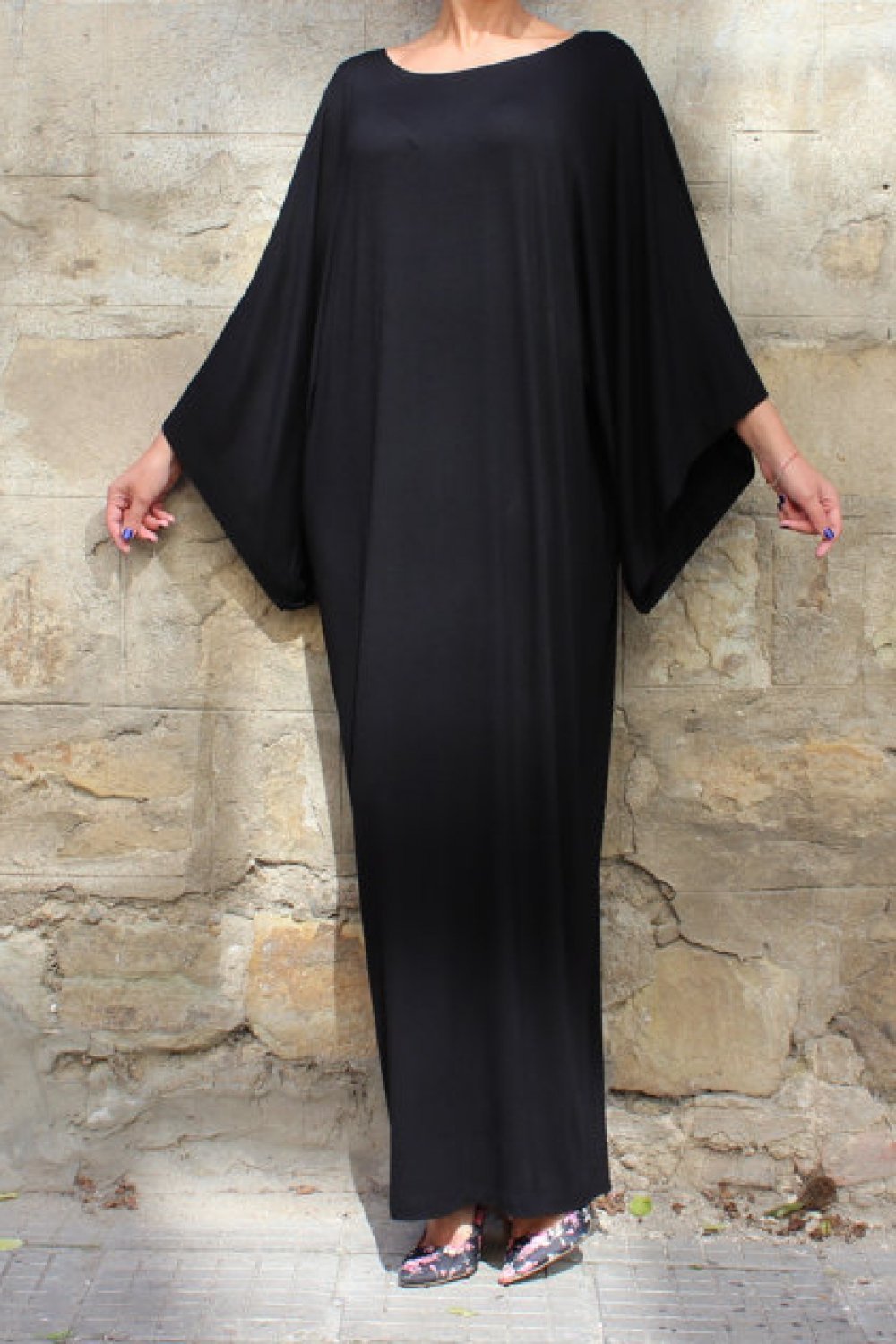 CM | Vestido monocolor con cintura elástica y mangas murciélago