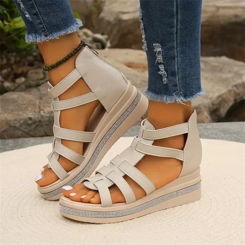 CM | Sandalias de cuña con strass