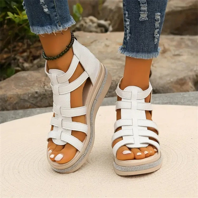 CM | Sandalias de cuña con strass