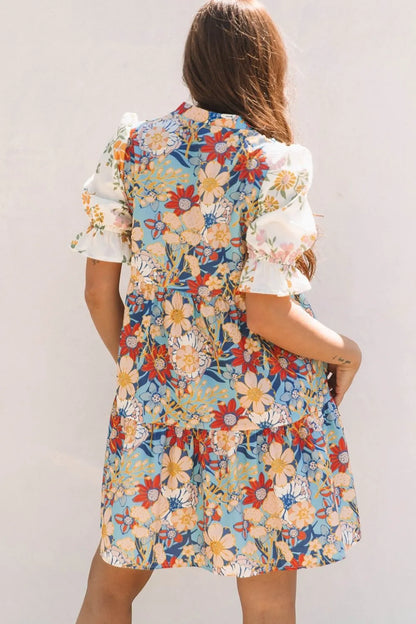 CM | Minivestido estampado con mangas de muesca y volantes