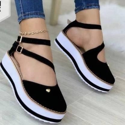 CM | Sandalias de cuña con plataforma chic