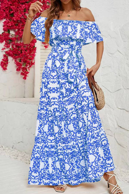 CM | Maxi vestido de manga corta con hombros al descubierto y estampado de volantes
