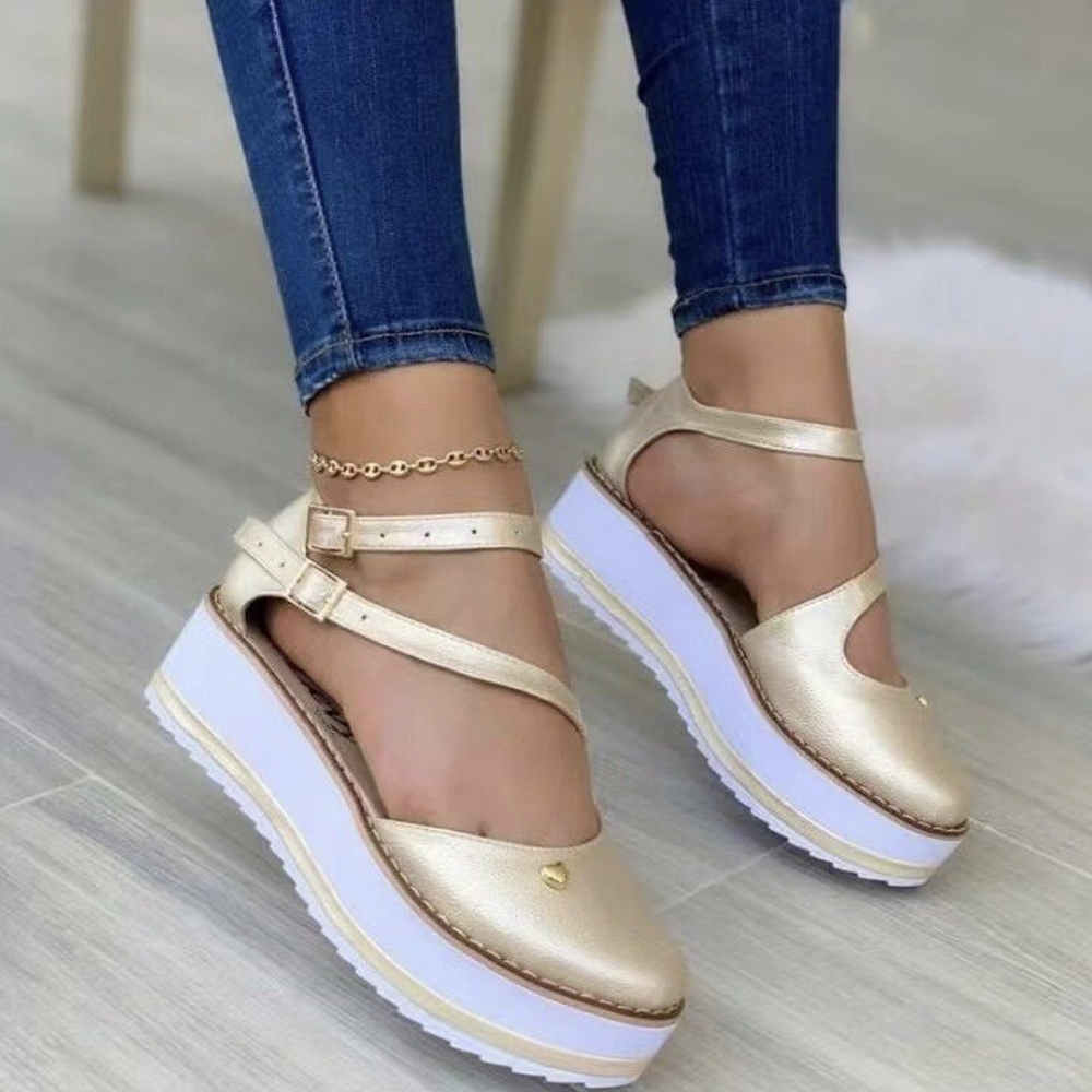 CM | Sandalias de cuña con plataforma chic