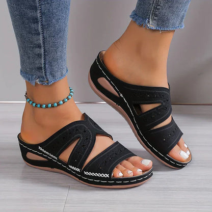 CM | Sandalias chic y relajadas en general