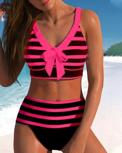 CM | Elegante bikini de verano de colores