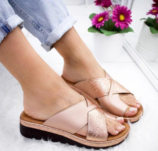 CM | Elegantes sandalias de plataforma con tiras cruzadas