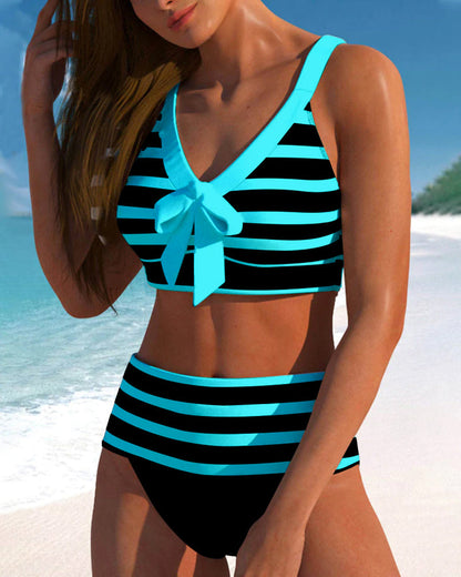 CM | Elegante bikini de verano de colores