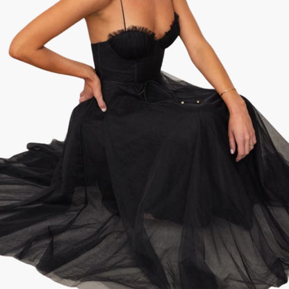 CM | maxi vestido de tul para mujer con tirantes finos y busto fruncido