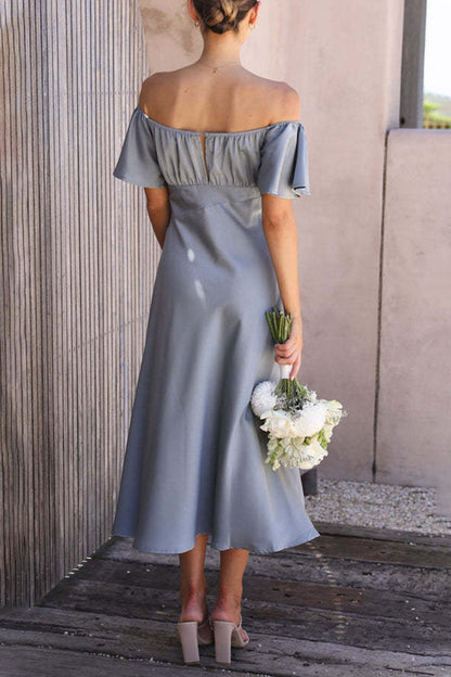 CM | Vestido midi de satén con estampado bardot