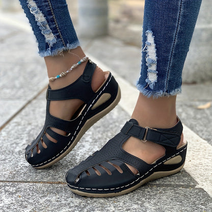 CM | Sandalias clásicas y elegantes