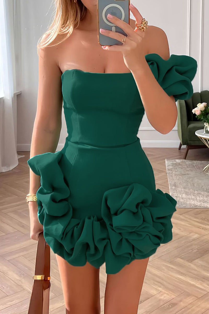 CM | Minivestido bustier con esculturales volantes