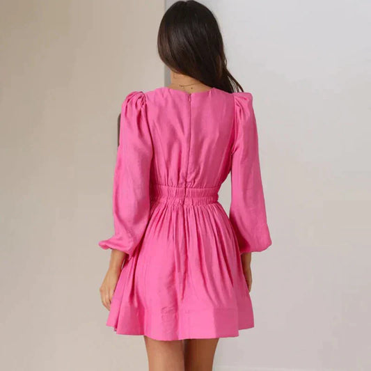 CM | Mini vestido negro